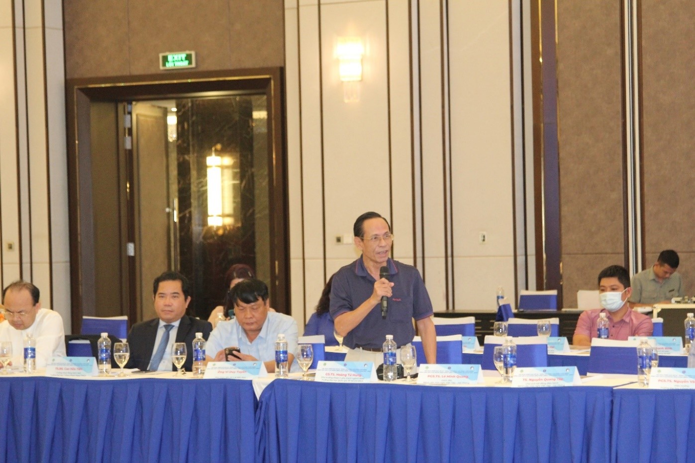 GS. Hoàng Tử Hùng, chuyên gia ngành RHM đóng góp ý kiến về công tác chăm sóc sức khỏe răng miệng cộng đồng